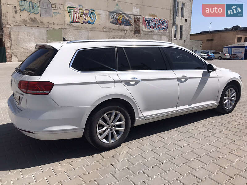 Универсал Volkswagen Passat 2017 в Тернополе фото 5 Универсал Volkswagen Passat 2017 в Тернополе