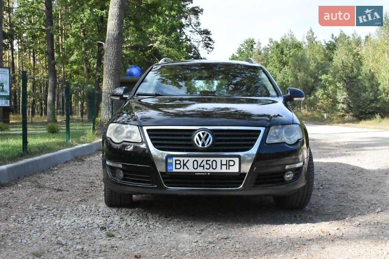 Універсал Volkswagen Passat 2007 в Житомирі