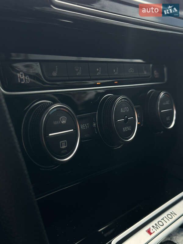 Універсал Volkswagen Passat 2017 в Миколаєві фото 30 Універсал Volkswagen Passat 2017 в Миколаєві