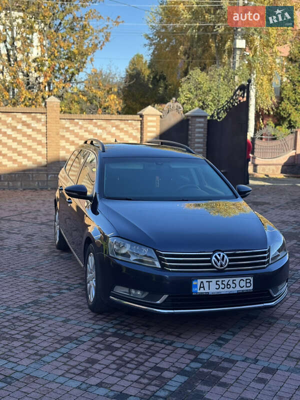 Универсал Volkswagen Passat 2011 в Черновцах фото 3 Универсал Volkswagen Passat 2011 в Черновцах