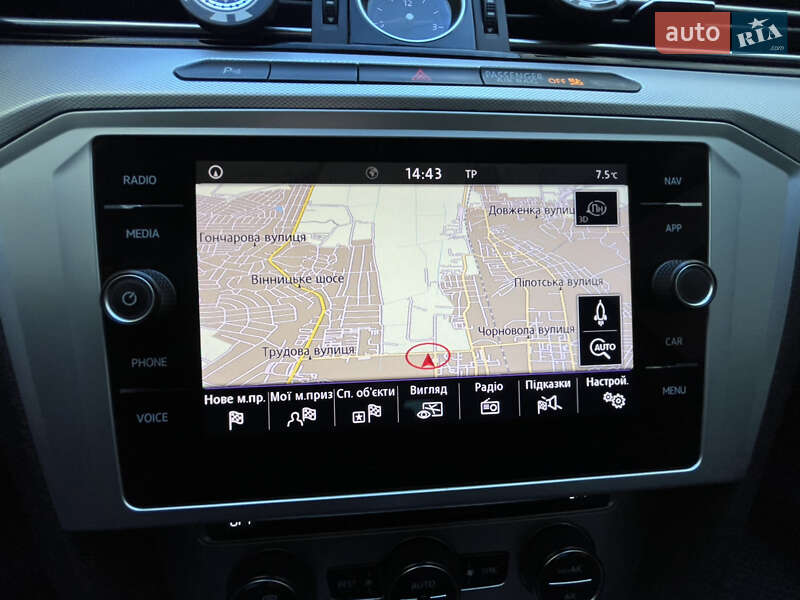 Универсал Volkswagen Passat 2019 в Хмельницком