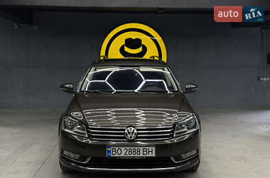 Универсал Volkswagen Passat 2012 в 