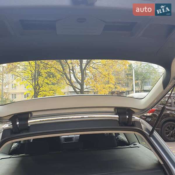 Универсал Volkswagen Passat 2010 в Днепре