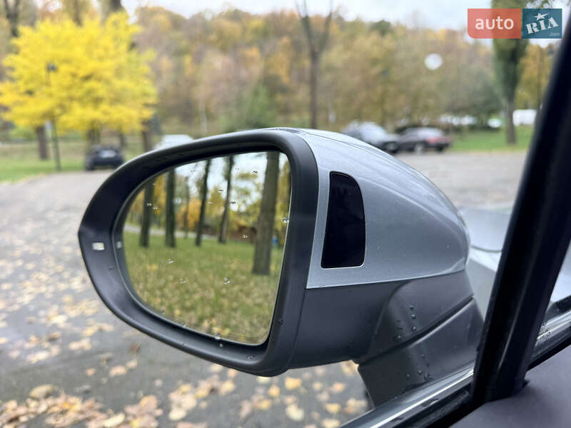 Универсал Volkswagen Passat 2020 в Киеве фото 64 Универсал Volkswagen Passat 2020 в Киеве