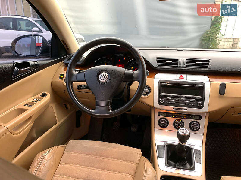 Седан Volkswagen Passat 2007 в Вінниці