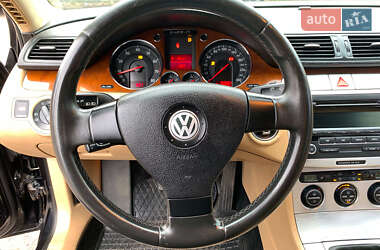 Седан Volkswagen Passat 2007 в 