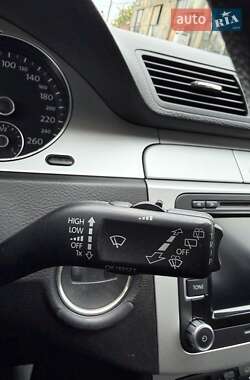 Универсал Volkswagen Passat 2009 в 