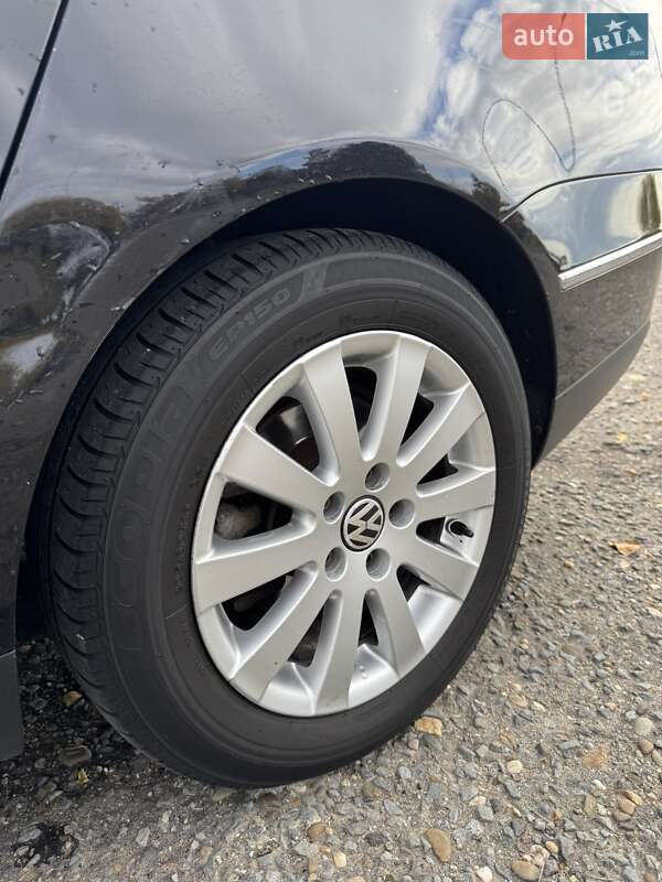 Седан Volkswagen Passat 2008 в Ужгороде