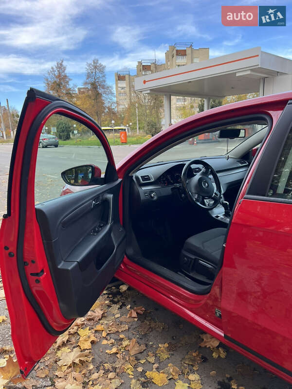 Седан Volkswagen Passat 2013 в Львове фото 13 Седан Volkswagen Passat 2013 в Львове