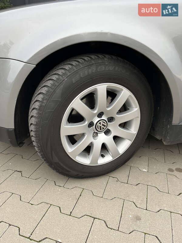 Седан Volkswagen Passat 2002 в Білій Церкві фото 6 Седан Volkswagen Passat 2002 в Білій Церкві