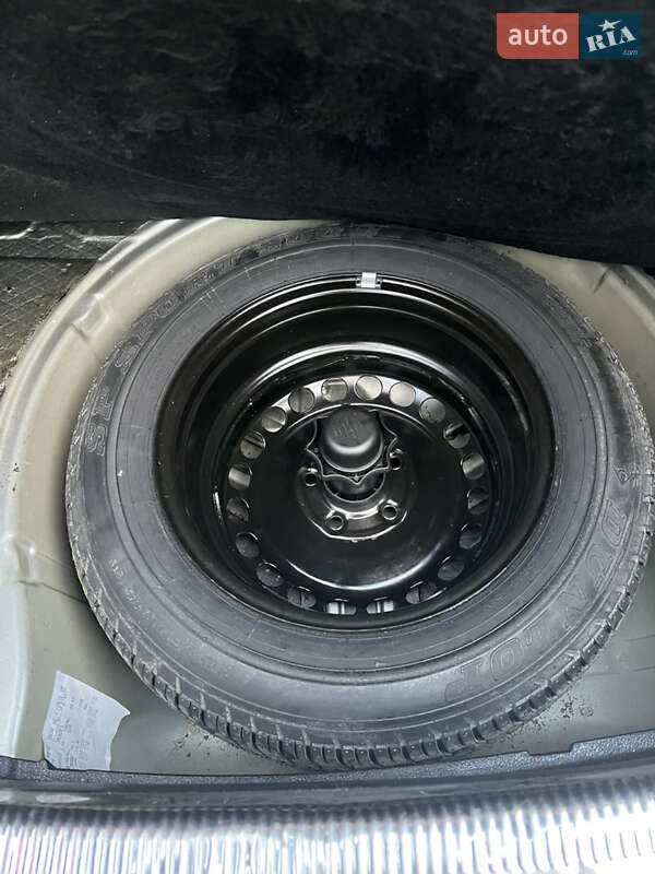 Седан Volkswagen Passat 2002 в Білій Церкві фото 17 Седан Volkswagen Passat 2002 в Білій Церкві