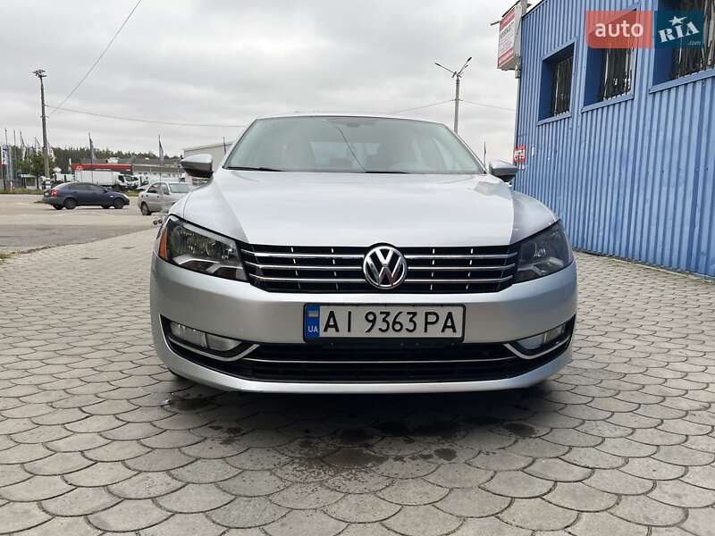 Седан Volkswagen Passat 2012 в Борисполі