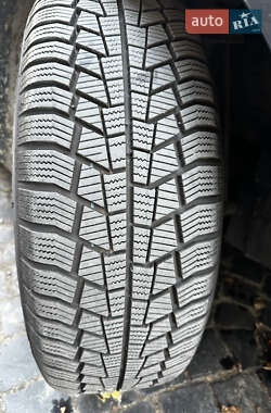 Седан Volkswagen Passat 2005 в  фото 43 Седан Volkswagen Passat 2005 в
