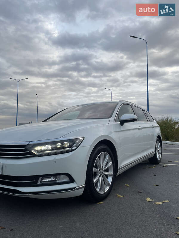 Универсал Volkswagen Passat 2016 в Ужгороде фото 2 Универсал Volkswagen Passat 2016 в Ужгороде