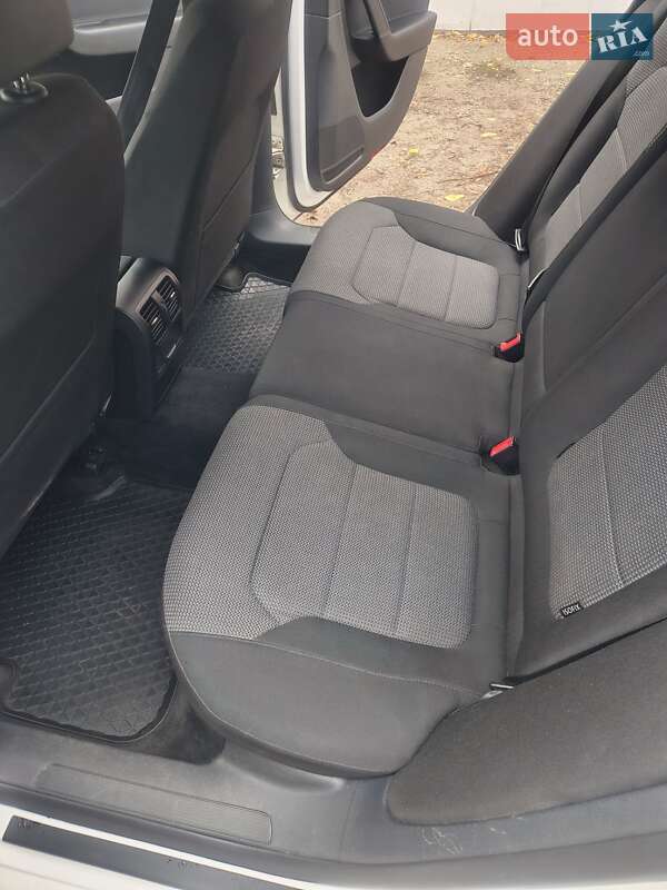 Универсал Volkswagen Passat 2011 в Бердичеве фото 34 Универсал Volkswagen Passat 2011 в Бердичеве