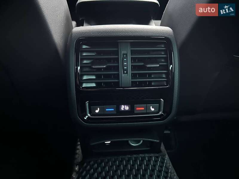 Седан Volkswagen Passat 2021 в Киеве фото 26 Седан Volkswagen Passat 2021 в Киеве