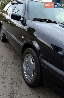 Универсал Volkswagen Passat 1996 в  фото 23 Универсал Volkswagen Passat 1996 в
