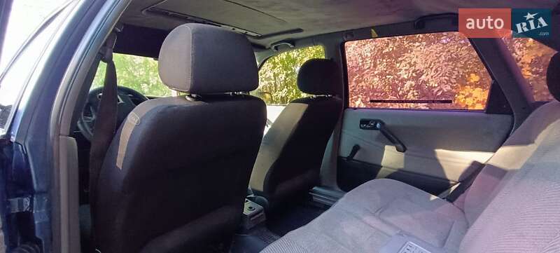 Седан Volkswagen Passat 1989 в Рівному фото 18 Седан Volkswagen Passat 1989 в Рівному