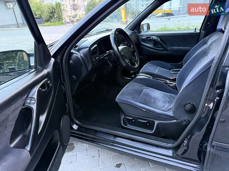 Универсал Volkswagen Passat 1995 в Кременце фото 30 Универсал Volkswagen Passat 1995 в Кременце