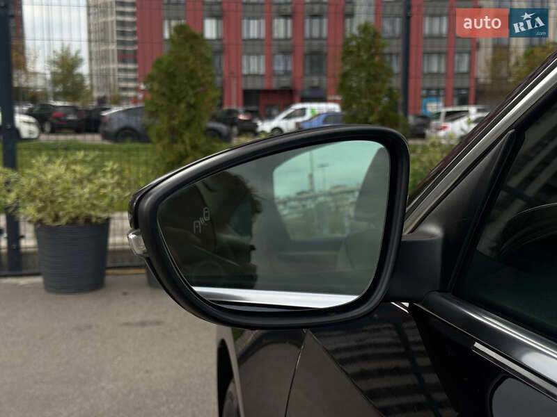 Седан Volkswagen Passat 2017 в Киеве фото 19 Седан Volkswagen Passat 2017 в Киеве