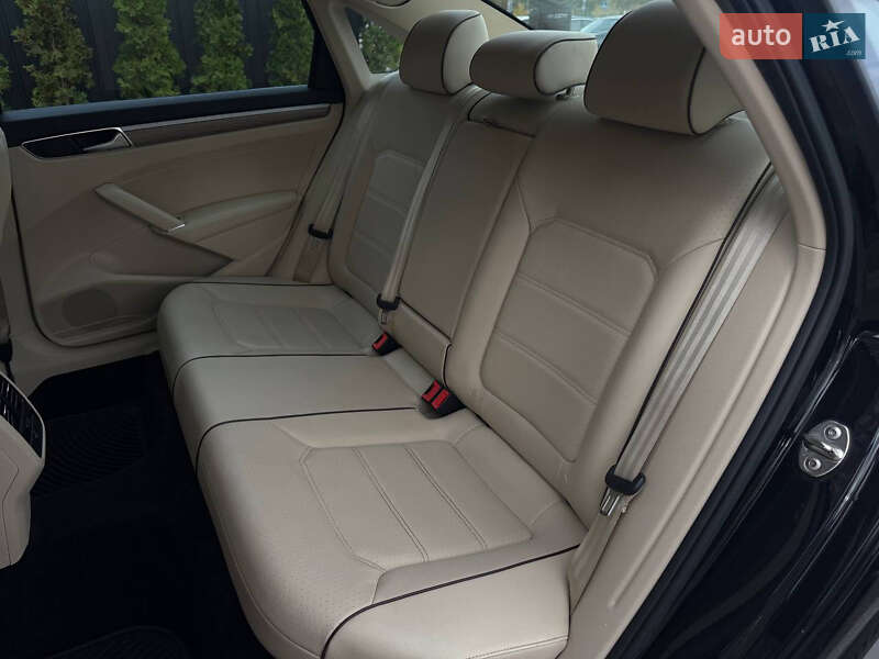 Седан Volkswagen Passat 2017 в Киеве фото 30 Седан Volkswagen Passat 2017 в Киеве