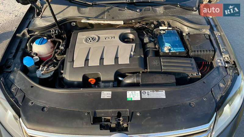 Универсал Volkswagen Passat 2011 в Житомире фото 24 Универсал Volkswagen Passat 2011 в Житомире