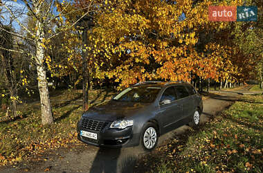 Универсал Volkswagen Passat 2006 в Богородчанах