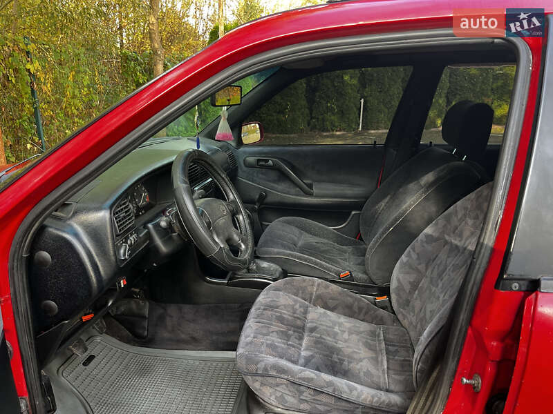 Універсал Volkswagen Passat 1995 в Львові фото 8 Універсал Volkswagen Passat 1995 в Львові