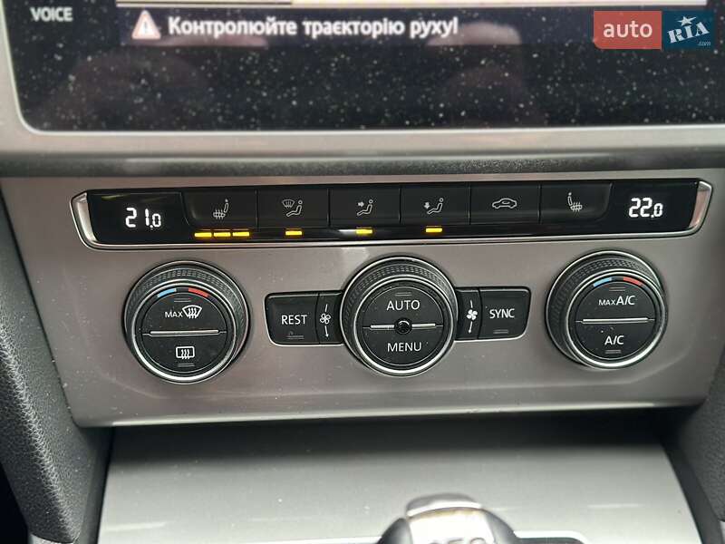 Универсал Volkswagen Passat 2018 в Черкассах фото 26 Универсал Volkswagen Passat 2018 в Черкассах