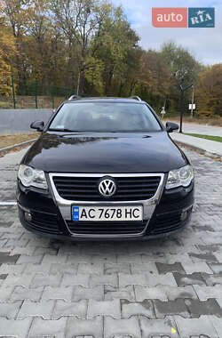 Универсал Volkswagen Passat 2006 в Горохове