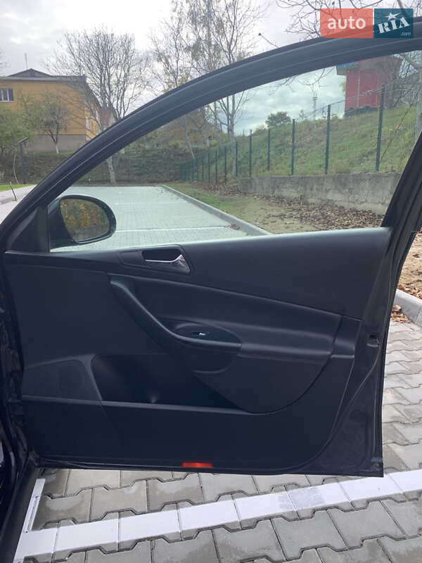 Универсал Volkswagen Passat 2006 в Горохове фото 12 Универсал Volkswagen Passat 2006 в Горохове