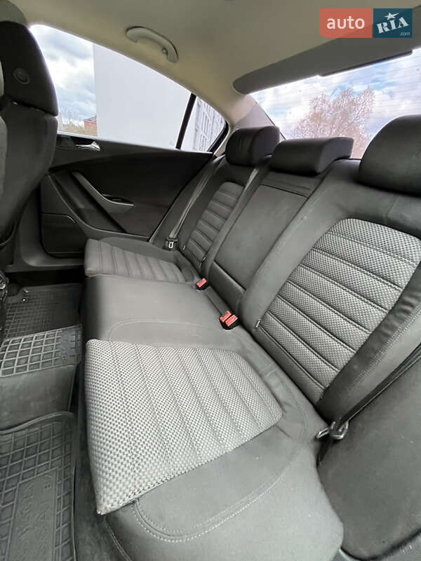 Седан Volkswagen Passat 2007 в Новояворівську фото 36 Седан Volkswagen Passat 2007 в Новояворівську