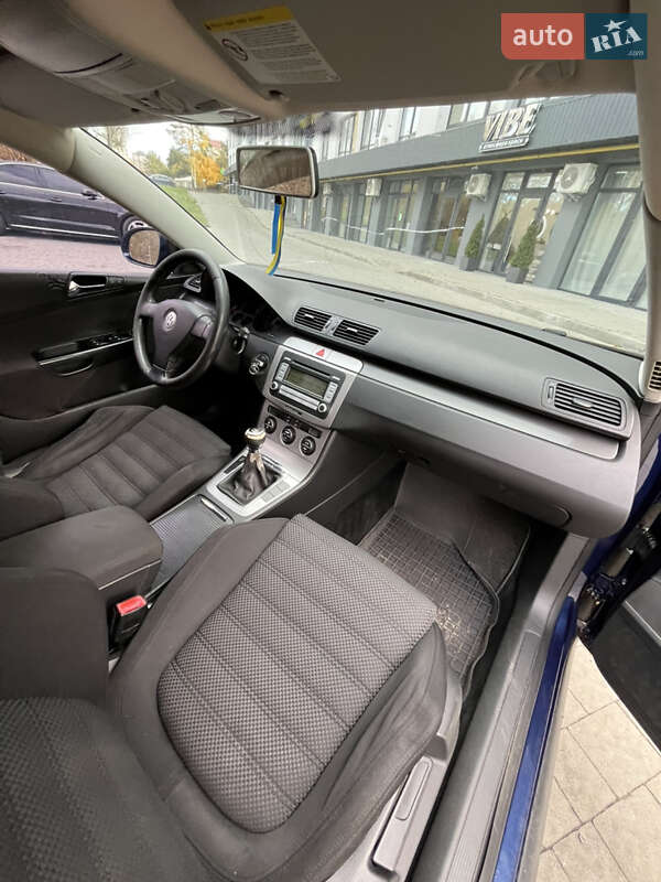 Седан Volkswagen Passat 2007 в Новояворівську фото 41 Седан Volkswagen Passat 2007 в Новояворівську