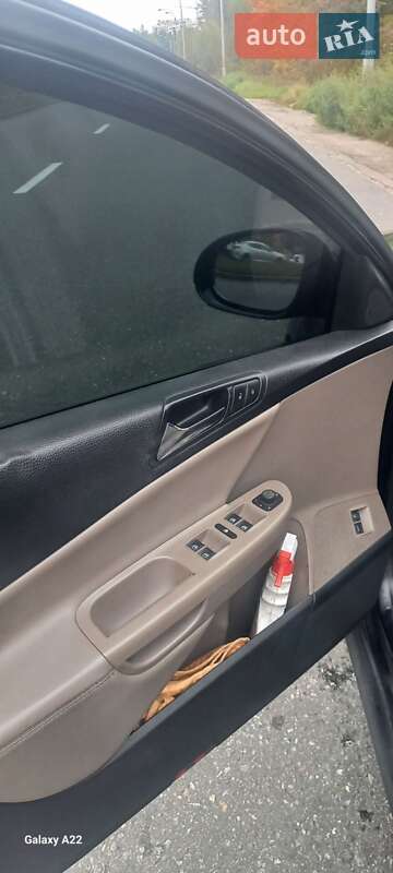 Универсал Volkswagen Passat 2008 в Киеве фото 3 Универсал Volkswagen Passat 2008 в Киеве