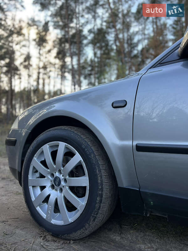 Седан Volkswagen Passat 2001 в Киеве фото 7 Седан Volkswagen Passat 2001 в Киеве