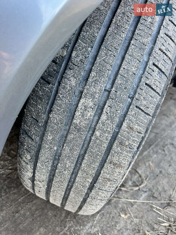 Седан Volkswagen Passat 2001 в Киеве фото 57 Седан Volkswagen Passat 2001 в Киеве