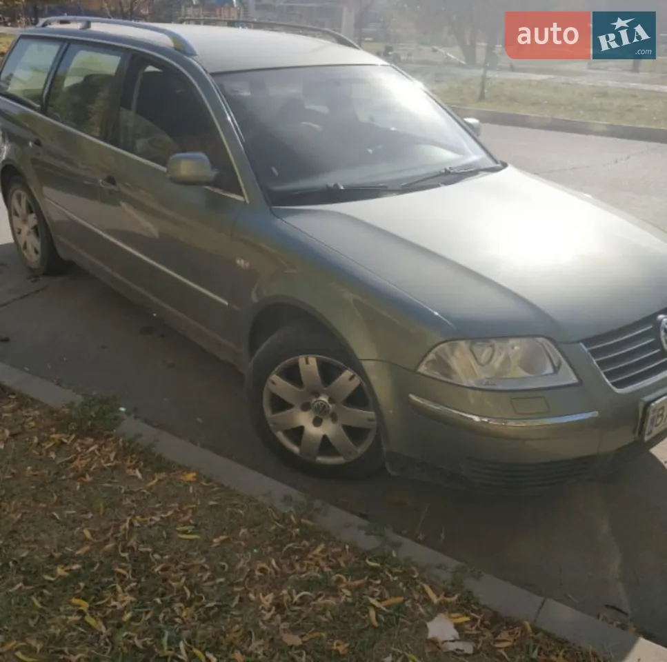 Авто пригнане з швеції шість років тому,їздили на ній мало батьки,дача-квартира
тепер батька розбив інсульт,тому і продаємо
авто стоїть без надобності
