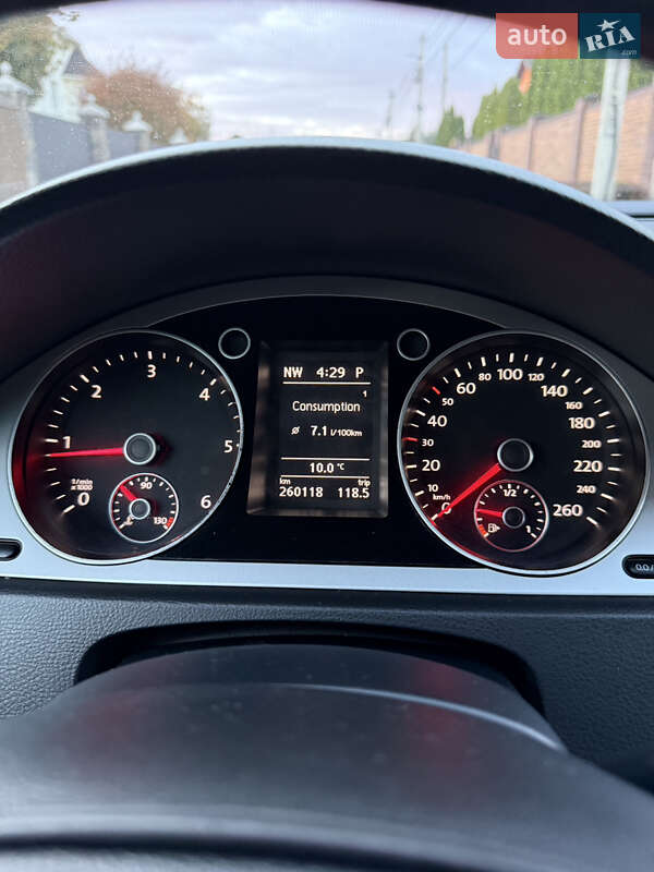 Универсал Volkswagen Passat 2010 в Виннице