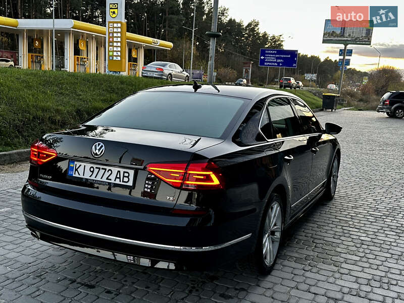 Седан Volkswagen Passat 2016 в Киеве