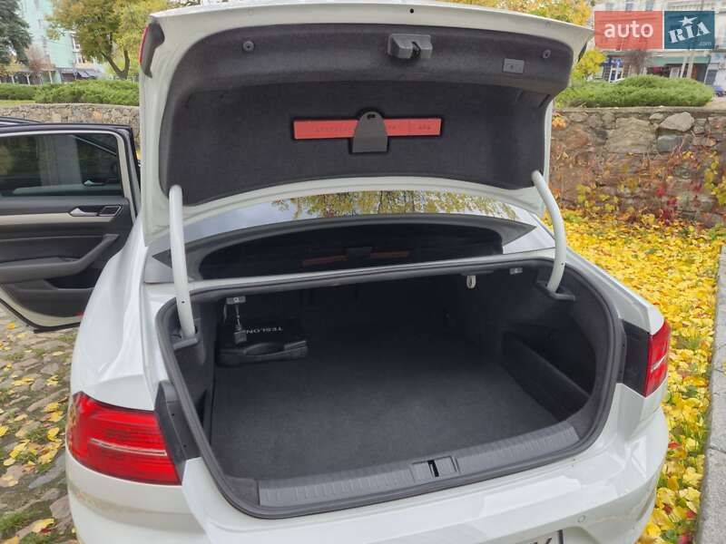 Седан Volkswagen Passat 2016 в Белой Церкви