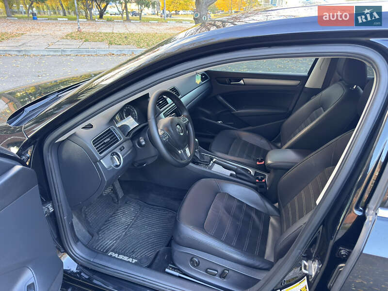 Седан Volkswagen Passat 2014 в Киеве фото 19 Седан Volkswagen Passat 2014 в Киеве