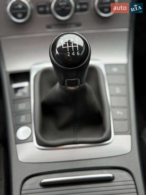 Седан Volkswagen Passat 2014 в Новомосковске фото 26 Седан Volkswagen Passat 2014 в Новомосковске