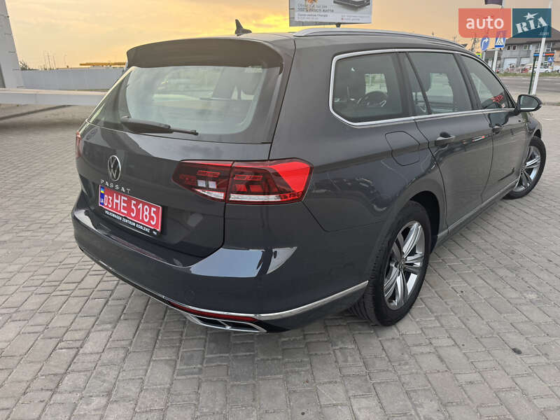 Универсал Volkswagen Passat 2021 в Луцке