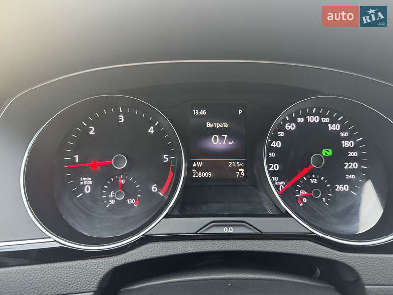 Универсал Volkswagen Passat 2021 в Луцке