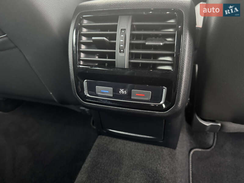 Универсал Volkswagen Passat 2021 в Луцке