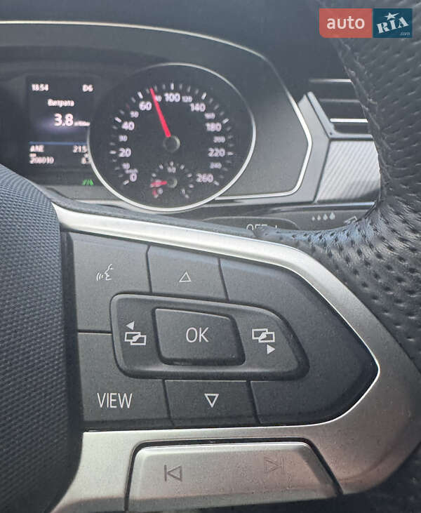 Универсал Volkswagen Passat 2021 в Луцке