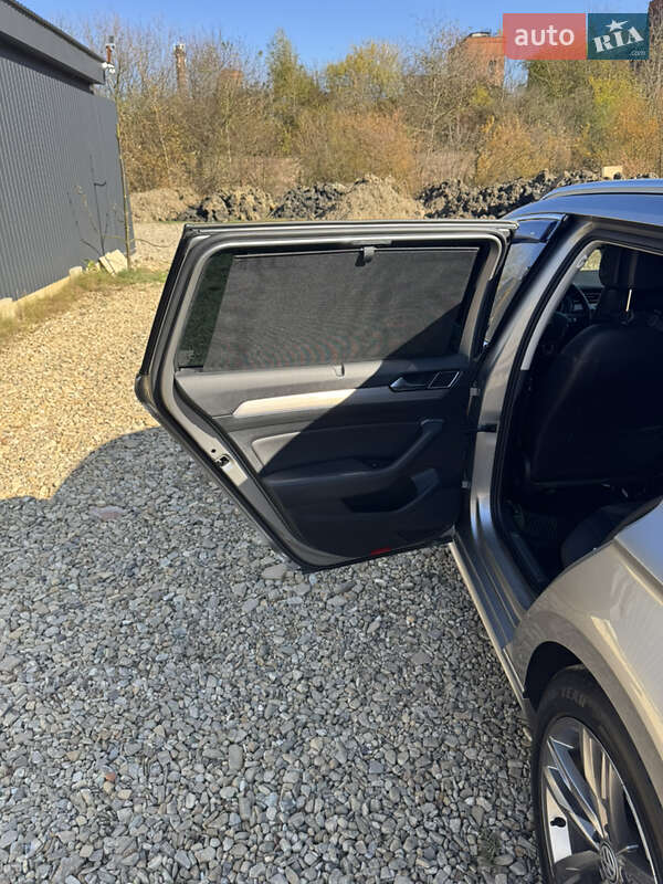 Універсал Volkswagen Passat 2016 в Самборі фото 5 Універсал Volkswagen Passat 2016 в Самборі