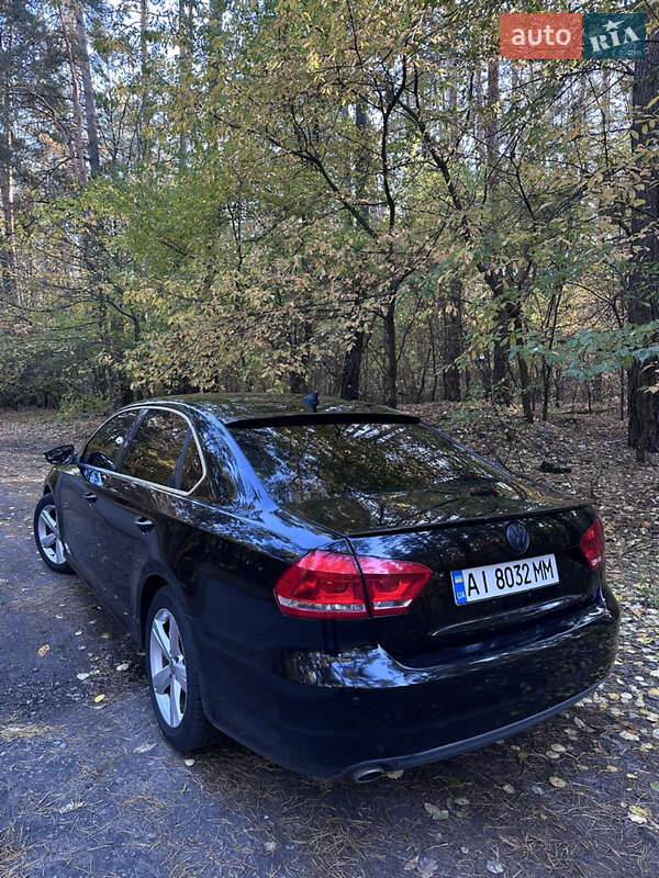 Седан Volkswagen Passat 2012 в Броварах