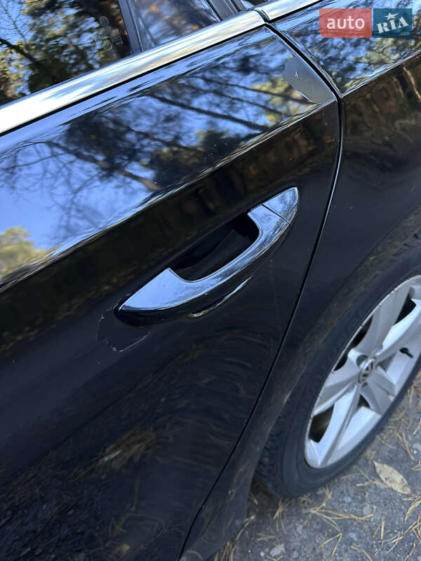 Седан Volkswagen Passat 2012 в Броварах