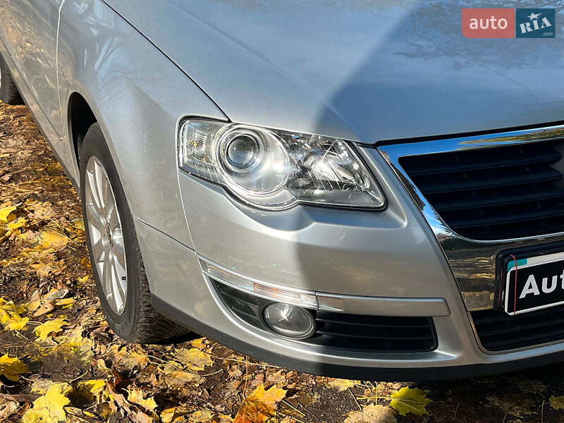 Седан Volkswagen Passat 2008 в Киеве